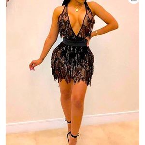 NWOT Black/Nude Sequin Dress 🖤